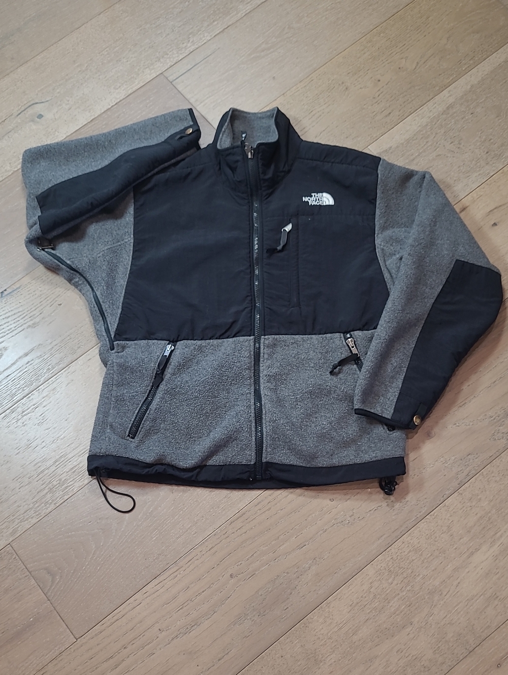 The North Face Jacket Women's sz M Black/Grey Full Zip Fleece/Poly Jacket
